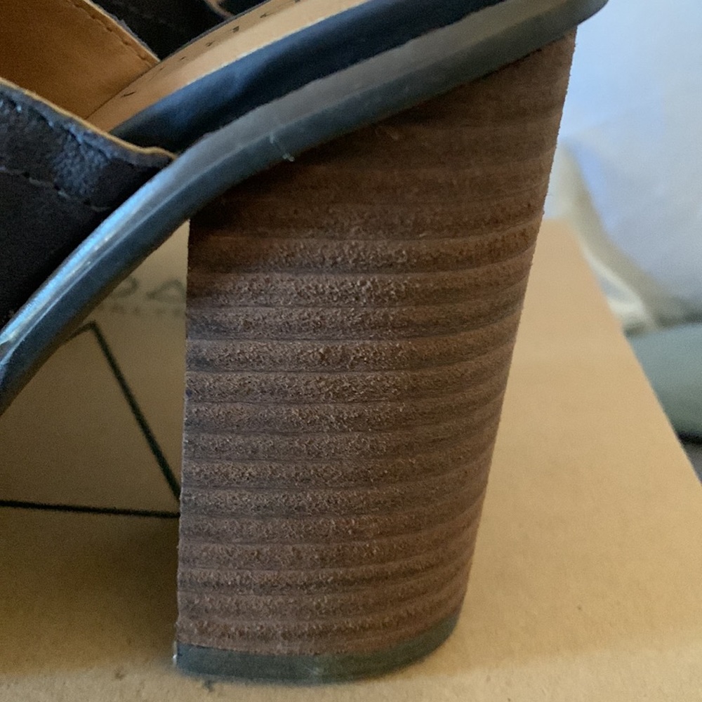 Kelsi Dagger Brooklyn “Bowery” Denim Mules - Picture 9 of 11